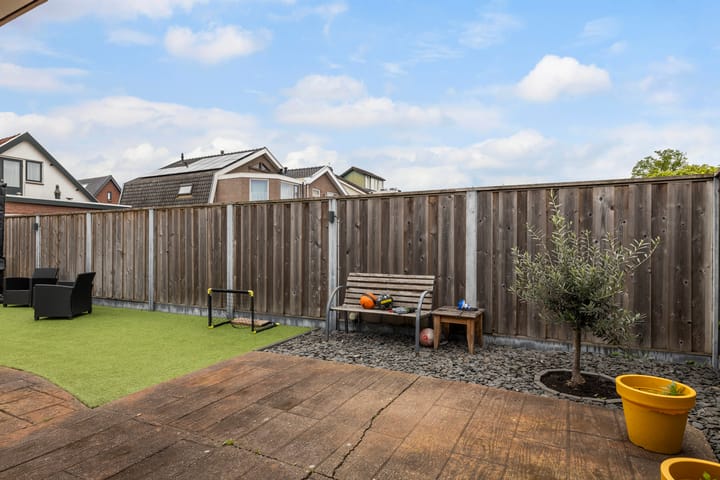 Foto 25 van Castorweg 115