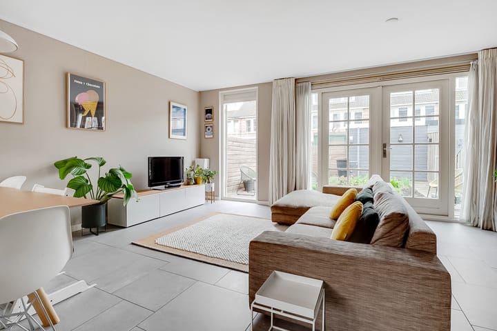 Foto 8 van Distelvlinderweg 66