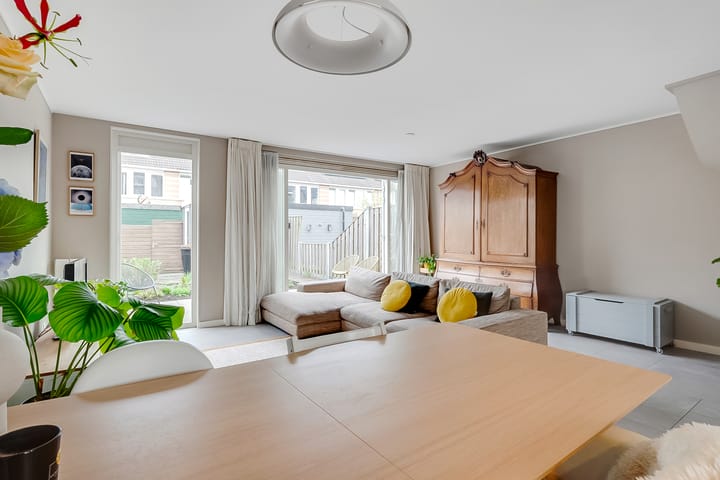 Foto 15 van Distelvlinderweg 66