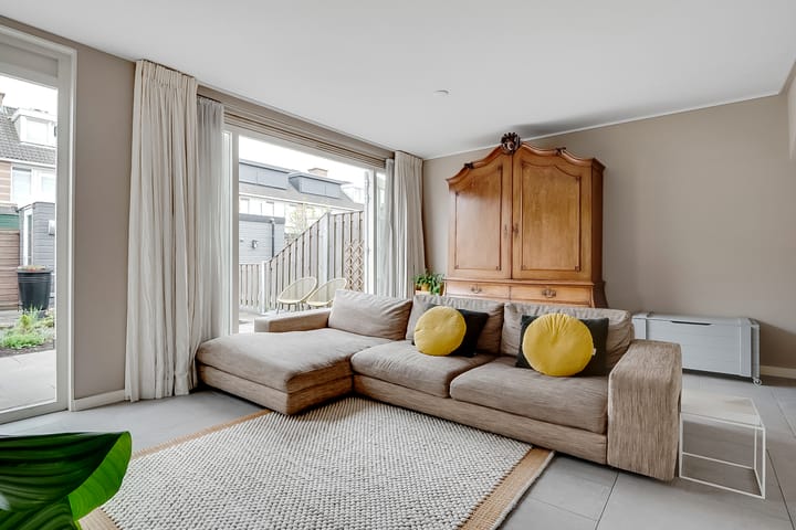 Foto 16 van Distelvlinderweg 66