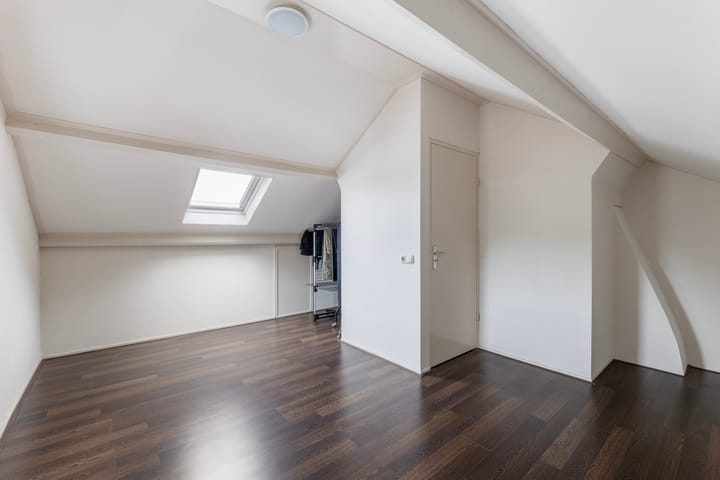 Foto 39 van Castorweg 115