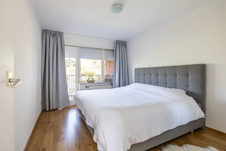 Foto 21 van Roerstraat 8