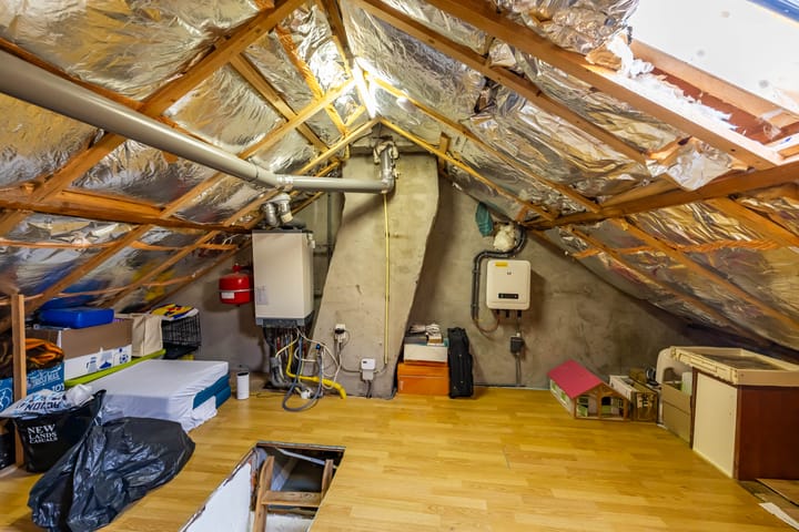 Foto 35 van Roerstraat 8