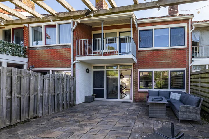 Foto 39 van Roerstraat 8