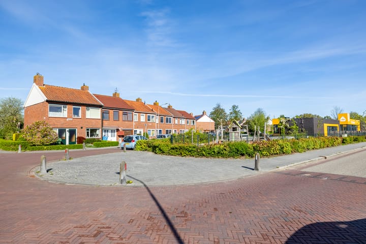 Foto 45 van Roerstraat 8