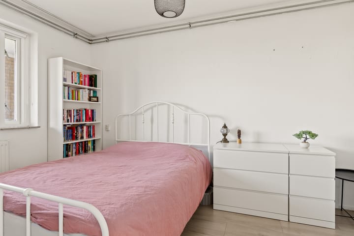 Foto 26 van Ringweg-Randenbroek 34-D