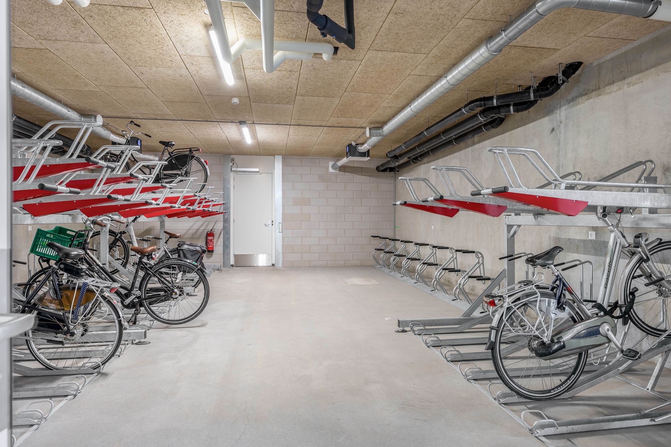 Foto 33 van Jaap van der Hoekplaats 140