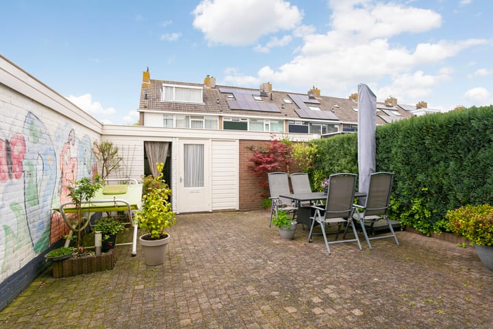 Photo 24 of Magnoliastraat 2