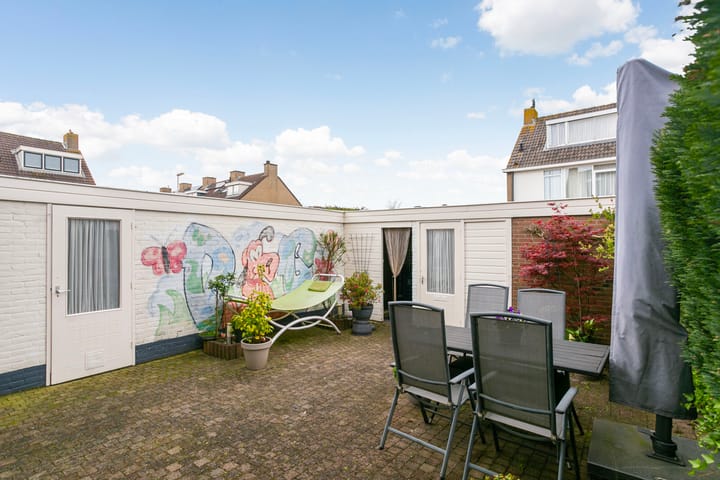 Photo 25 of Magnoliastraat 2