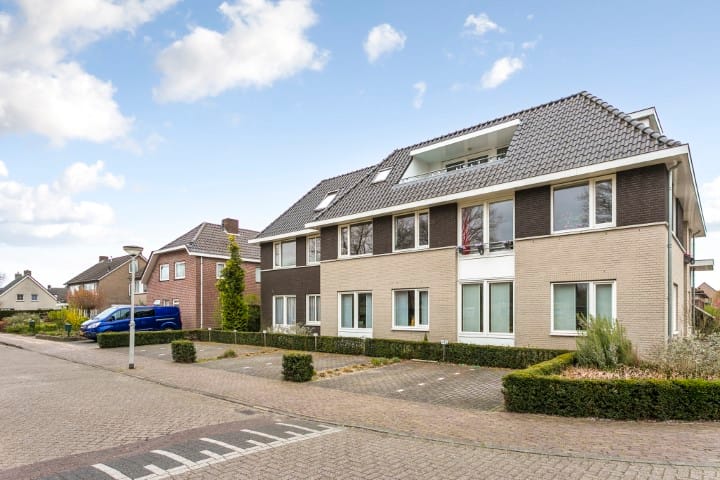 Foto 1 van Margrietstraat 49-B