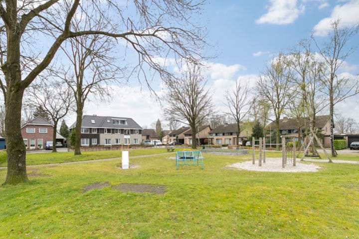 Foto 27 van Margrietstraat 49-B