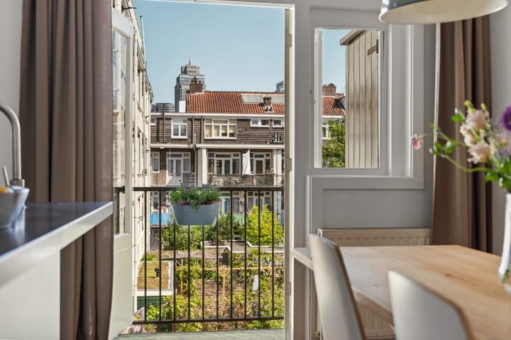 Foto 22 van Vechtstraat 83-2