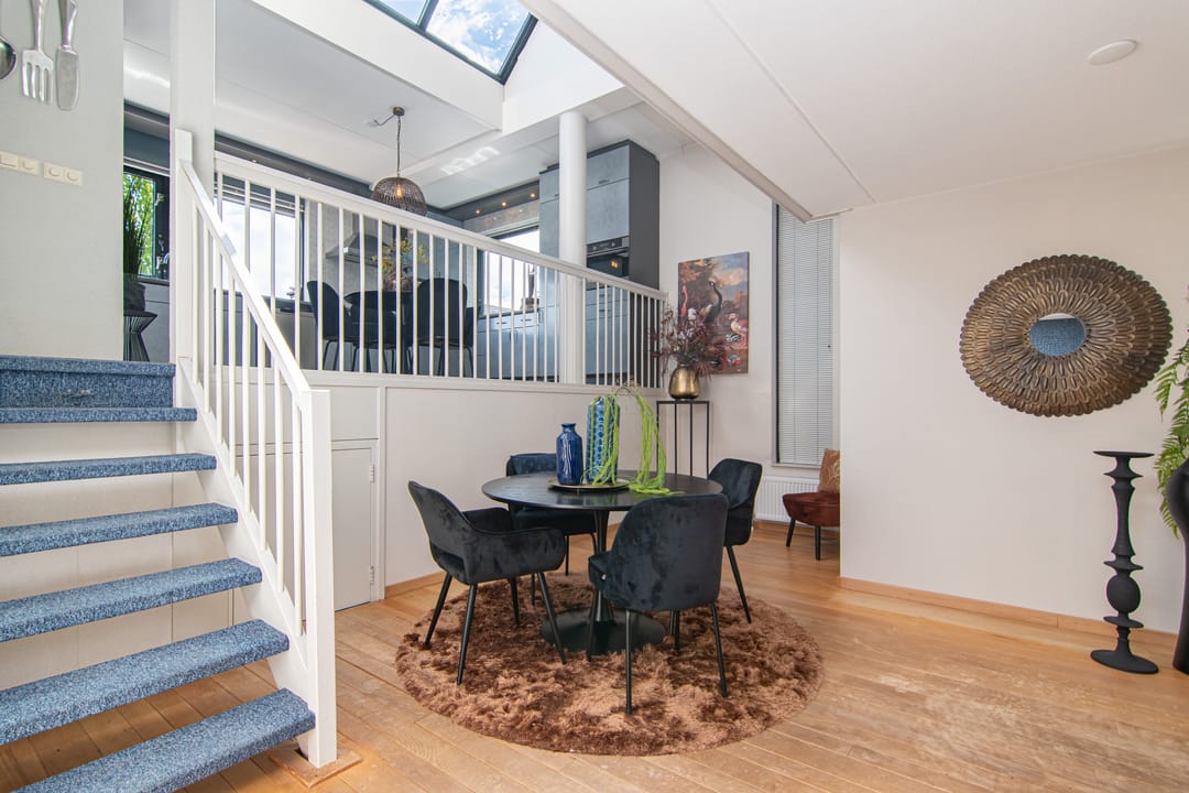 Photo 7 of Wengéhout 28