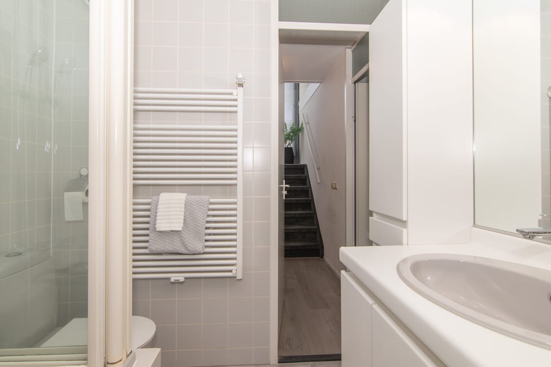 Photo 32 of Wengéhout 28