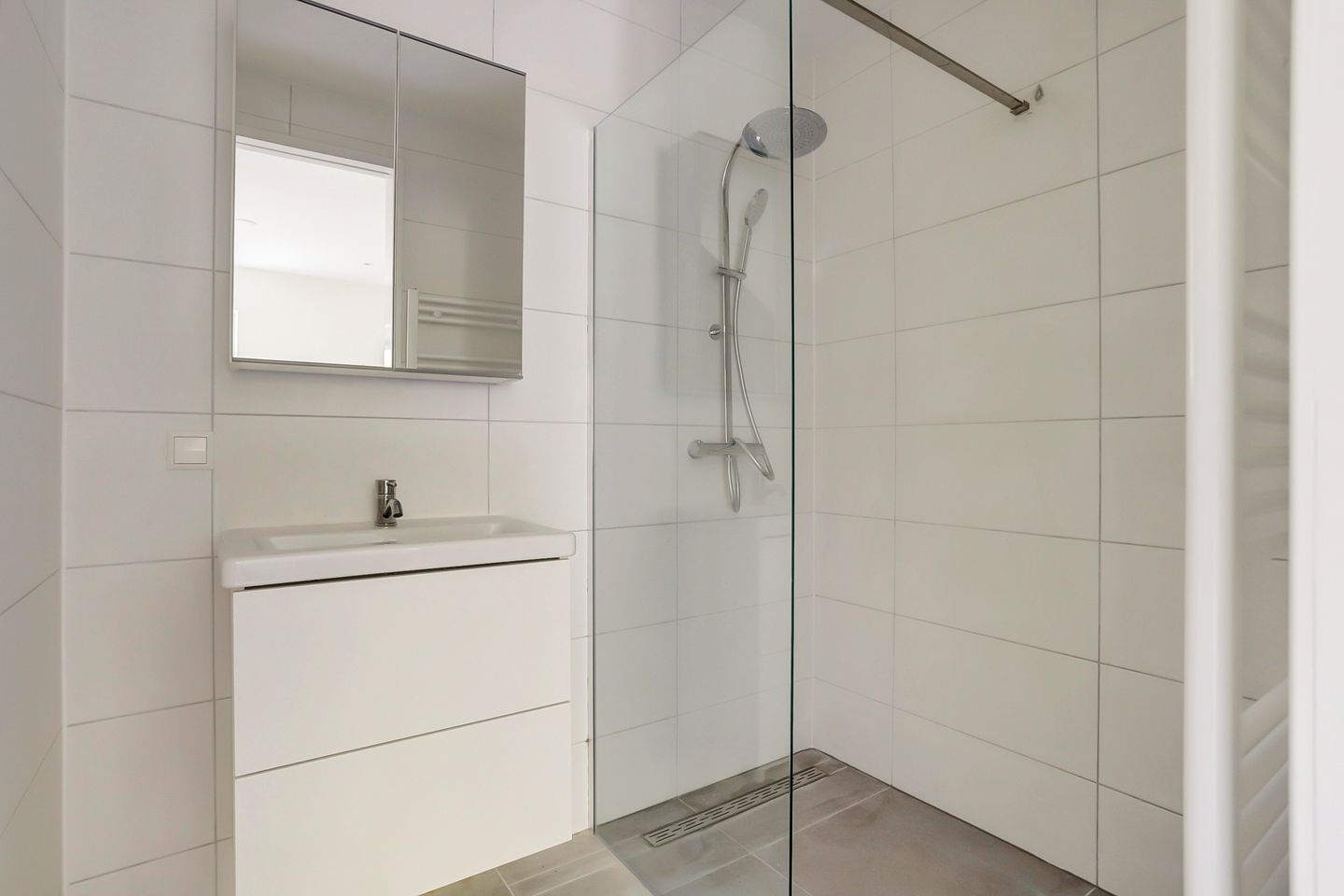 Photo 10 of Ampèrestraat 44-B