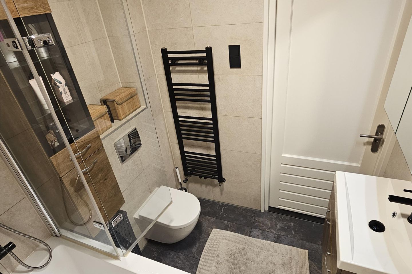 Photo 4 of Verheijstraat 68