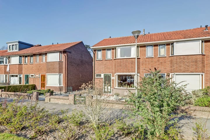 Foto 8 van Juliana van Stolbergstraat 14