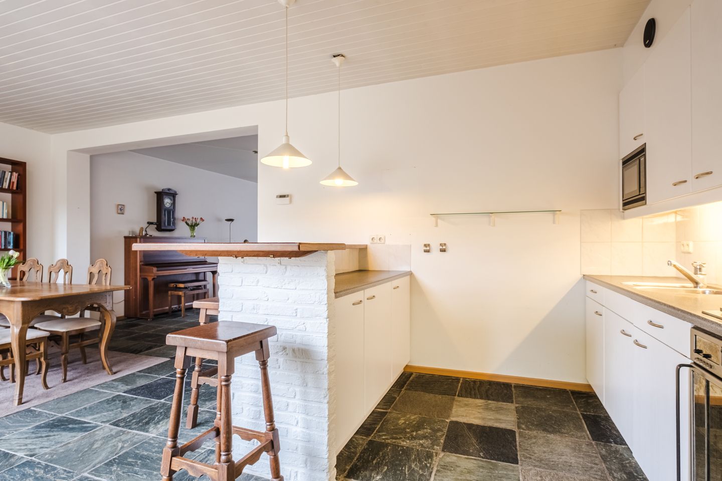 Foto 19 van Oranje-Nassaulaan 211