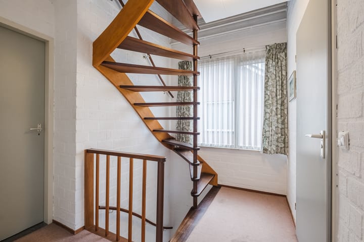 Foto 34 van Oranje-Nassaulaan 211