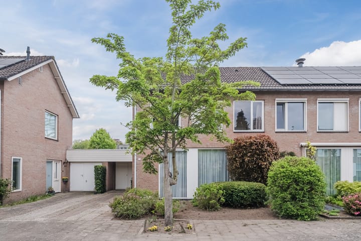 Foto 44 van Oranje-Nassaulaan 211