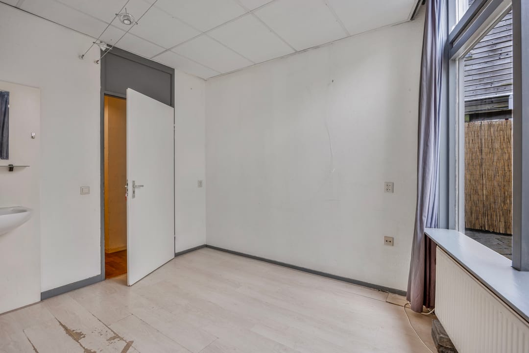 Foto 13 van Meeuwerderweg 127