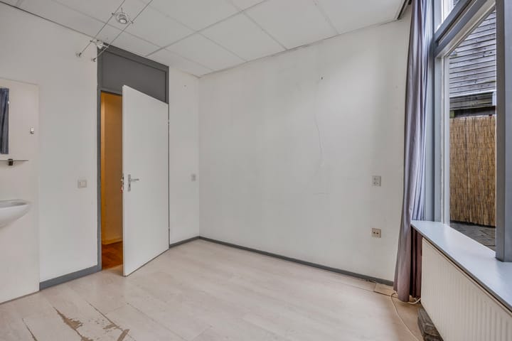 Foto 13 van Meeuwerderweg 127