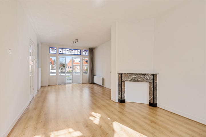 Photo 2 of Van Egmondstraat 52-RD