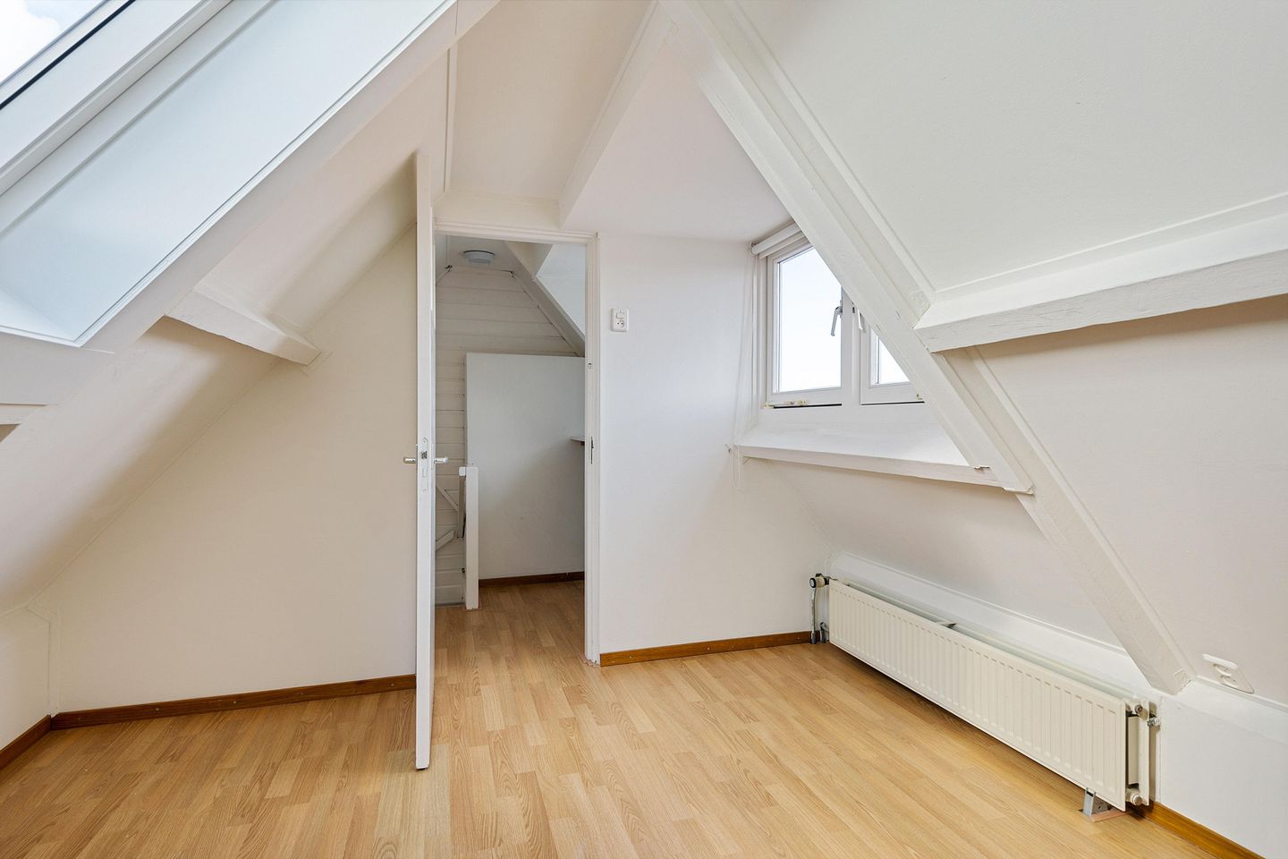 Foto 25 van Van Egmondstraat 52-RD