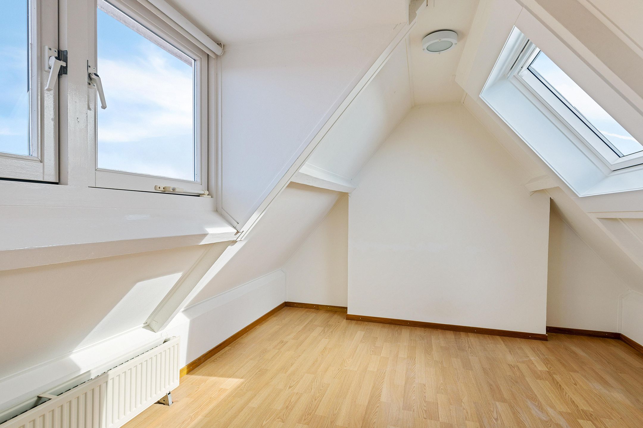 Foto 24 van Van Egmondstraat 52-RD