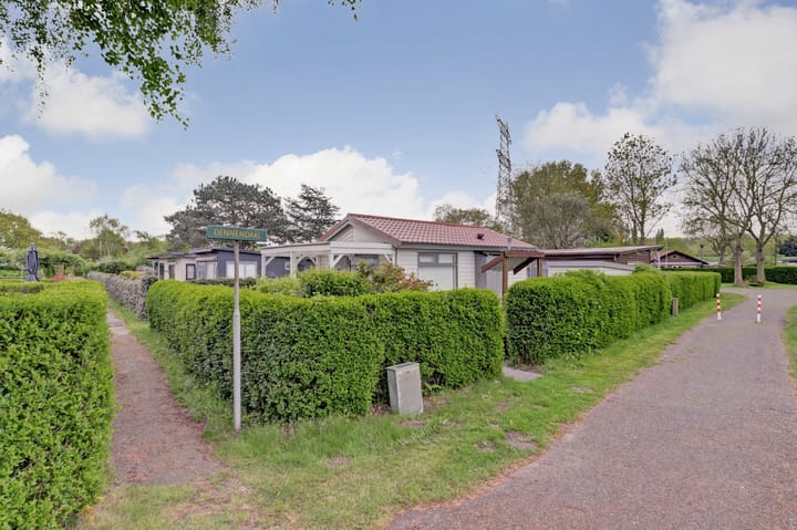 Foto 2 van Gorsplein 2, Dennendaal 14