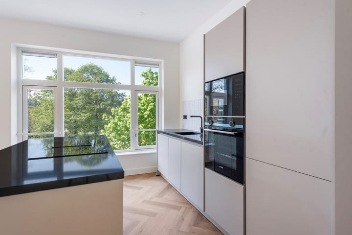 Foto 5 van Theresiastraat 316