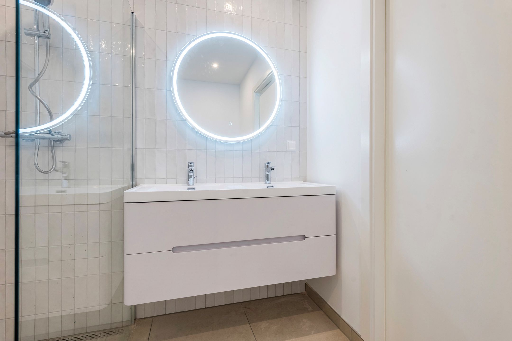 Foto 12 van Theresiastraat 316