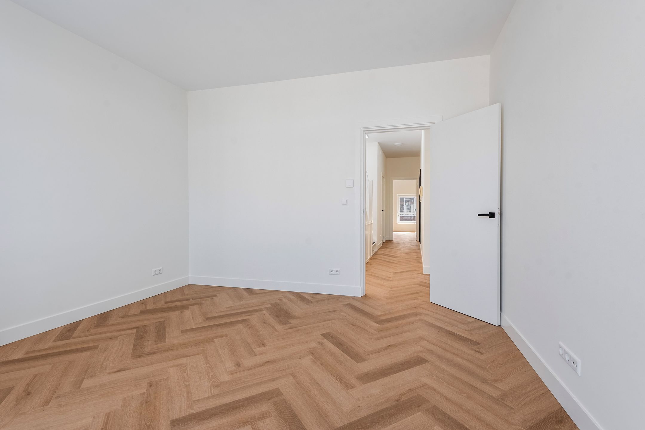 Foto 15 van Theresiastraat 316