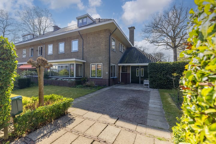Heuvellaan 16