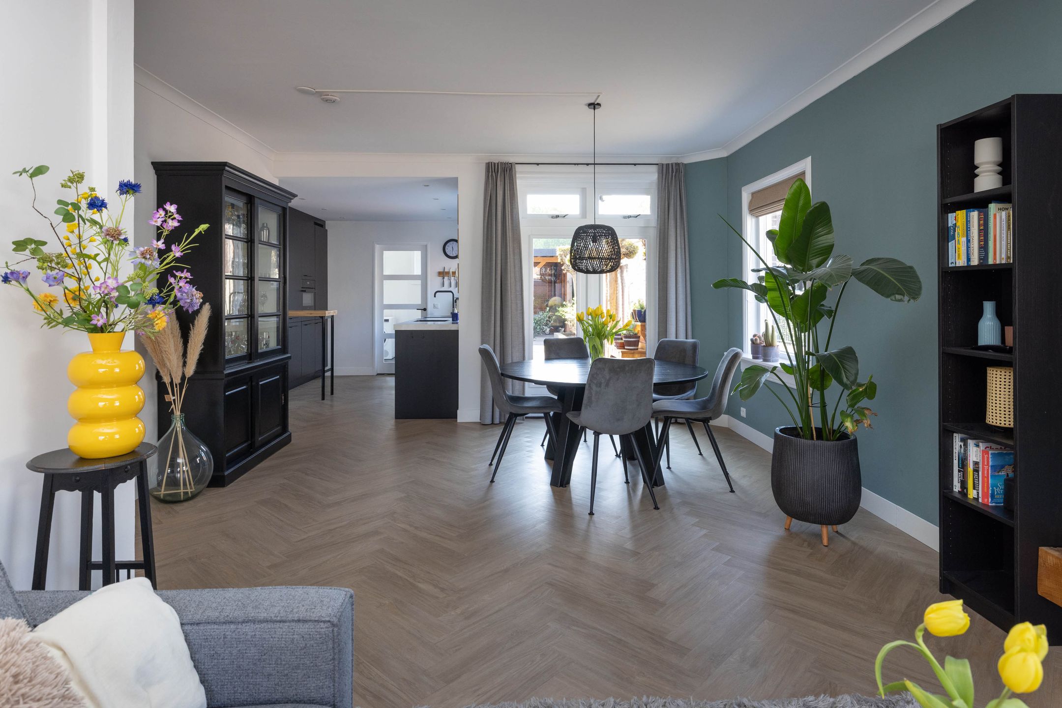 Foto 9 van Meeuwenweg 26