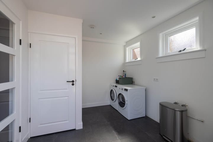 Foto 15 van Meeuwenweg 26