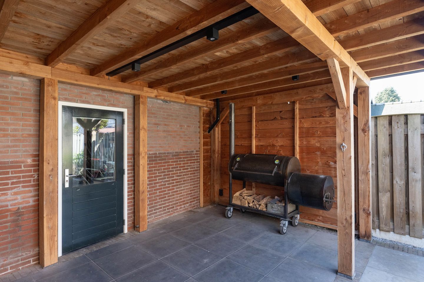 Foto 35 van Meeuwenweg 26