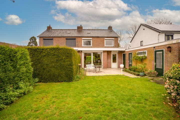 Foto 29 van Broekhovenlaan 23