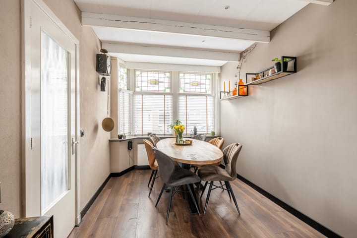 Foto 15 van Markgraaflaan 79