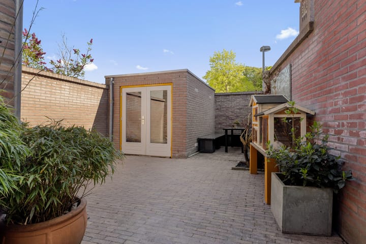 Foto 42 van St Philomenastraat 9