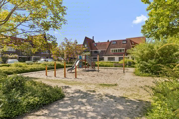 Foto 57 van St Philomenastraat 9