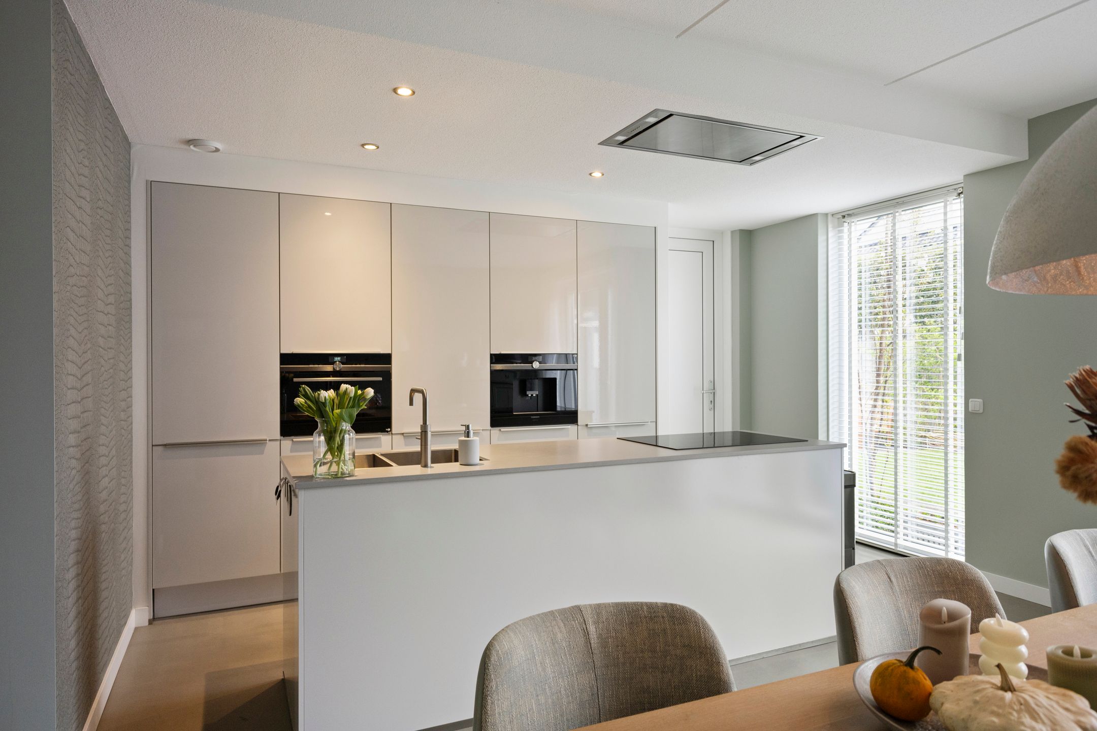 Photo 3 of Eikenhout 3