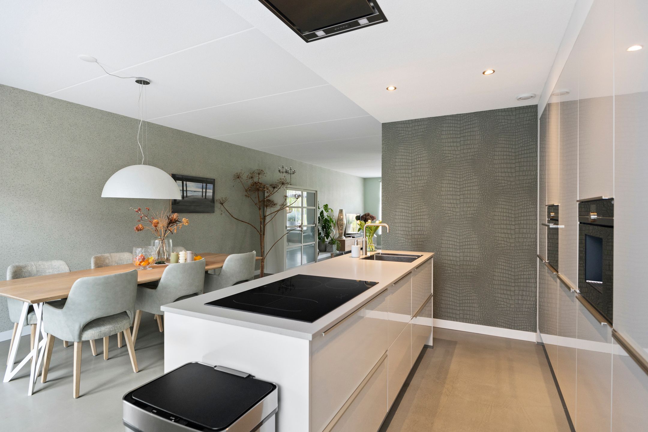 Photo 12 of Eikenhout 3