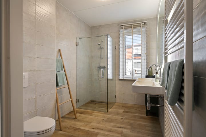 Foto 18 van Eikenhout 3