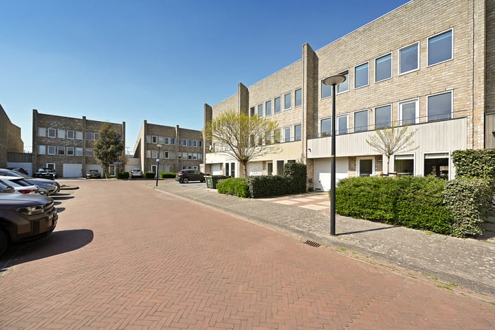 Foto 6 van J.J. Slauerhoffplantsoen 6