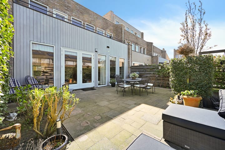 Foto 27 van J.J. Slauerhoffplantsoen 6