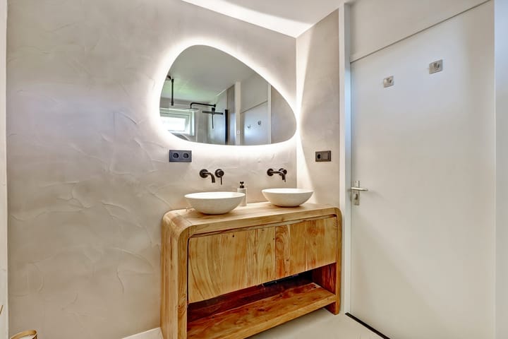 Photo 19 of Roos van Dekamahof 8