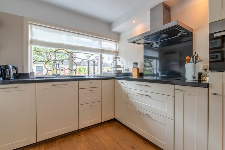 Foto 8 van Lucretia van Merkenlaan 7