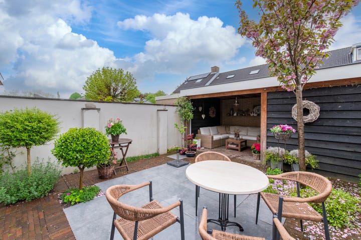 Foto 29 van Lucretia van Merkenlaan 7