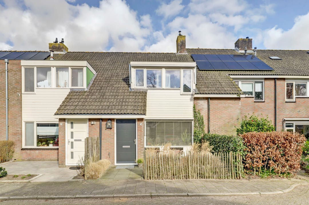 Photo 1 of van Almondelaan 20